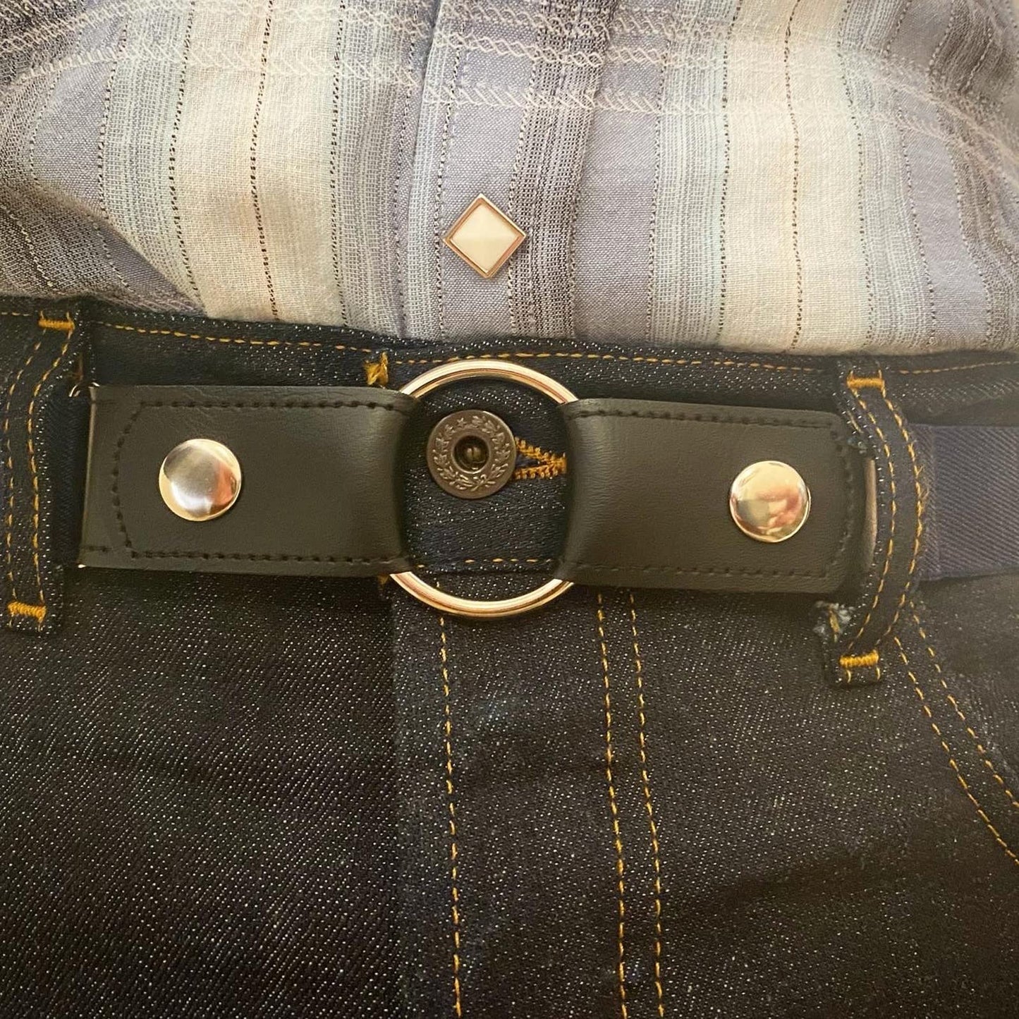 No Buckle Elastic Belt (Red, Waist 35"-63")